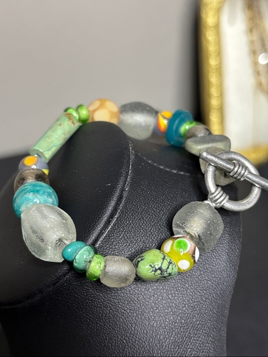 Glass Sea Life Nautical Colors Beaded Bracelet - Picture 2 of 5